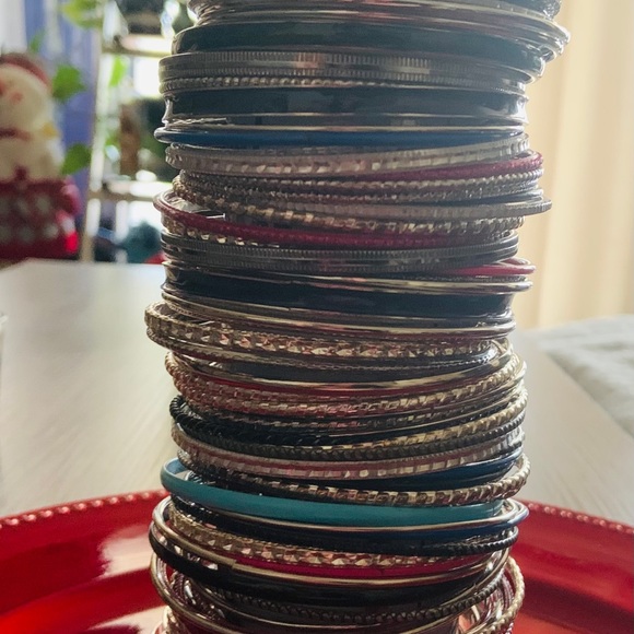 Bangles - Picture 1 of 2
